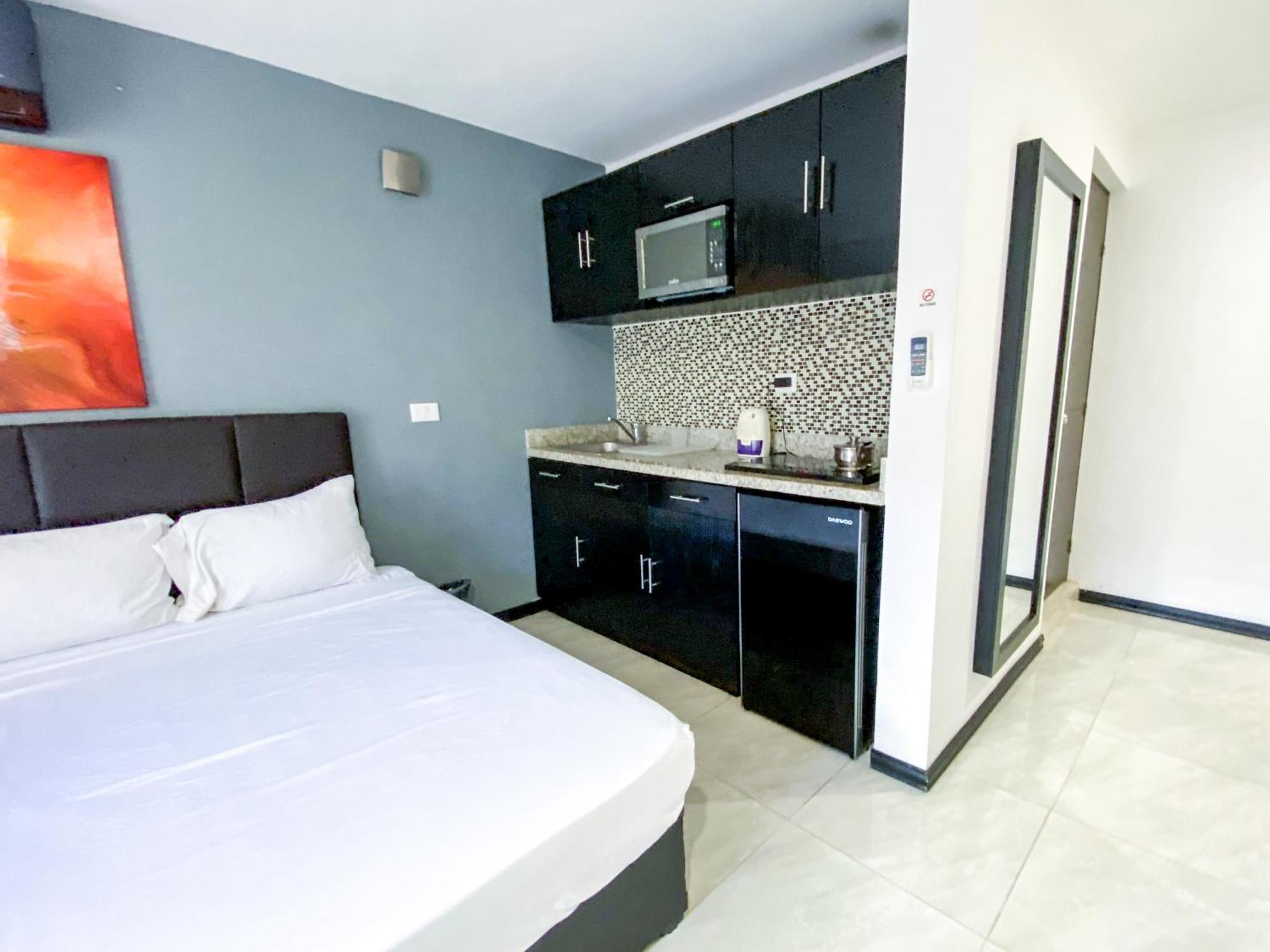 Casa Balam Gladiolas Cancun Room photo